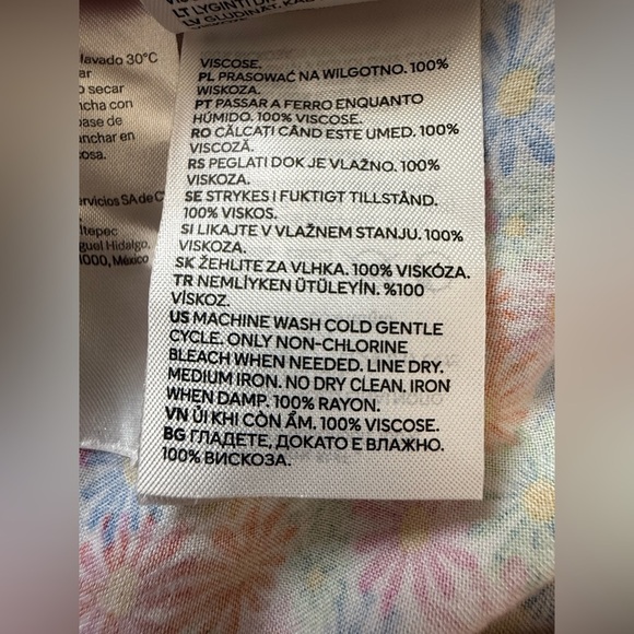 🌼 H&M Girls Floral Ruffle Romper | Size 4-5Y - Picture 2 of 4